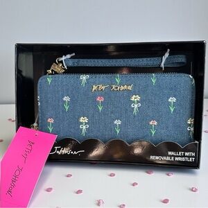 Betsey Johnson Denim Embroidered Wallet Wristlet BMS-1500